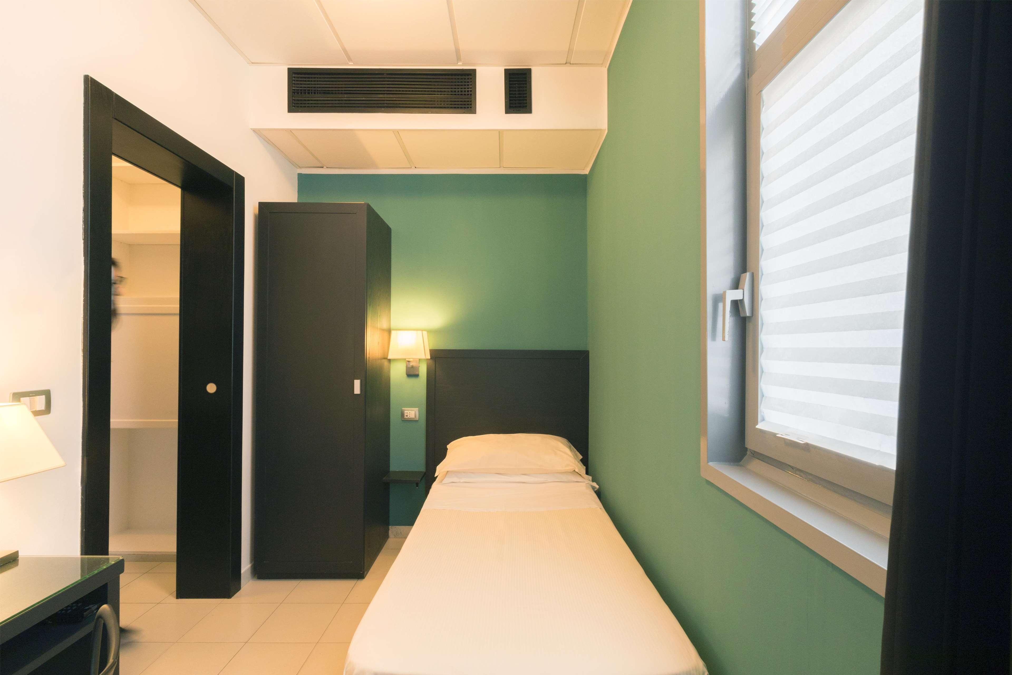 Executive Business Hotel Bari Luaran gambar