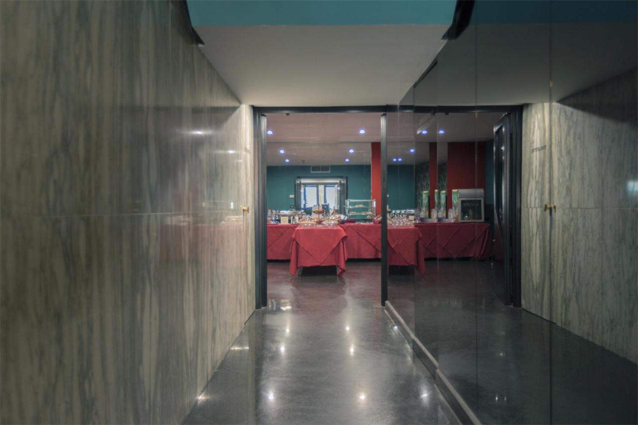 Executive Business Hotel Bari Luaran gambar