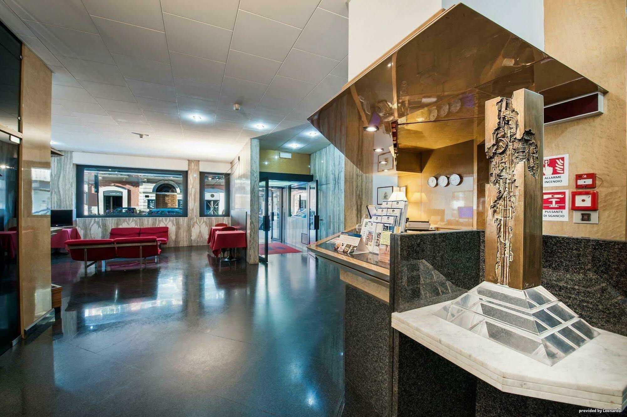 Executive Business Hotel Bari Luaran gambar