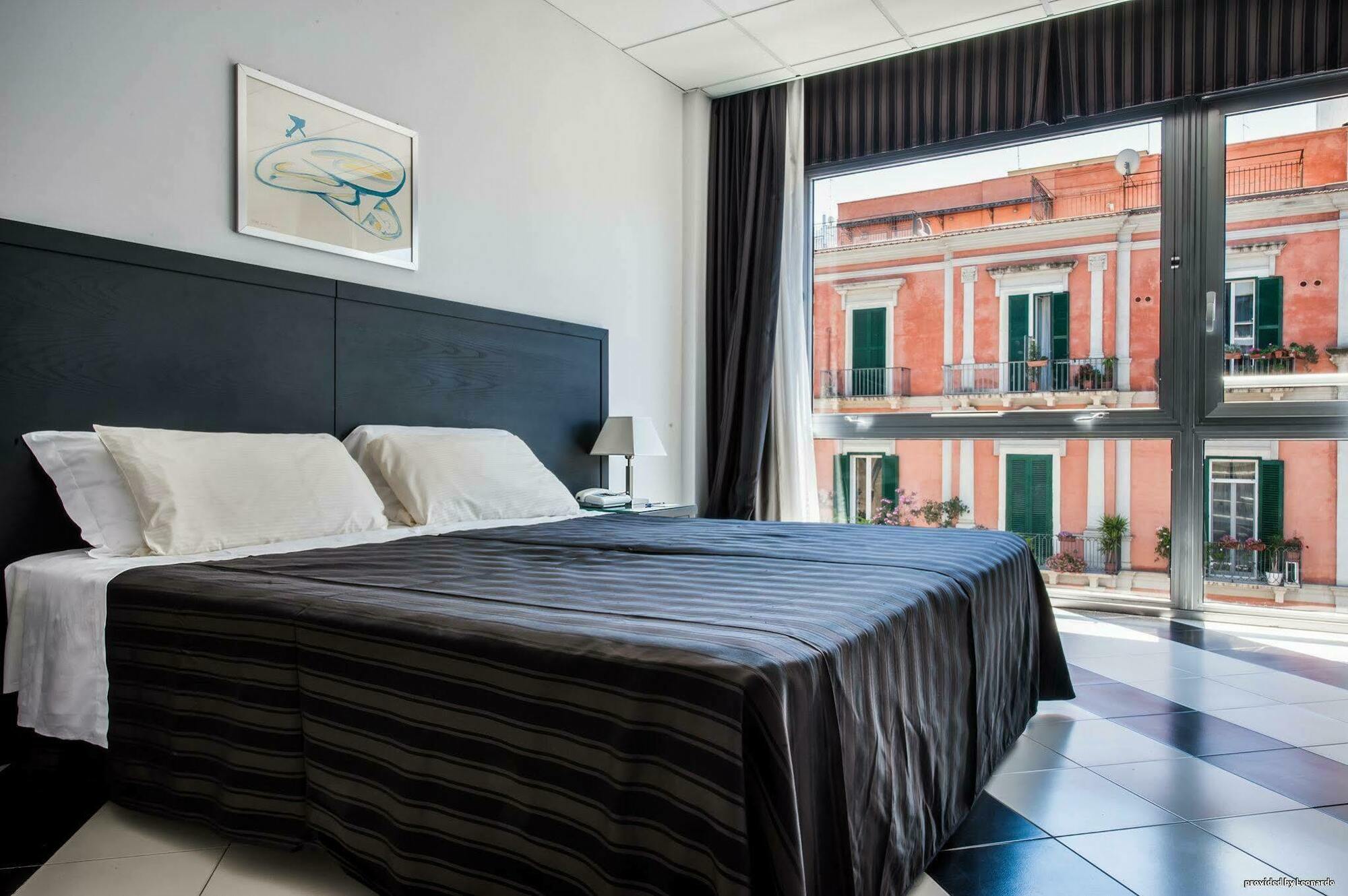 Executive Business Hotel Bari Luaran gambar