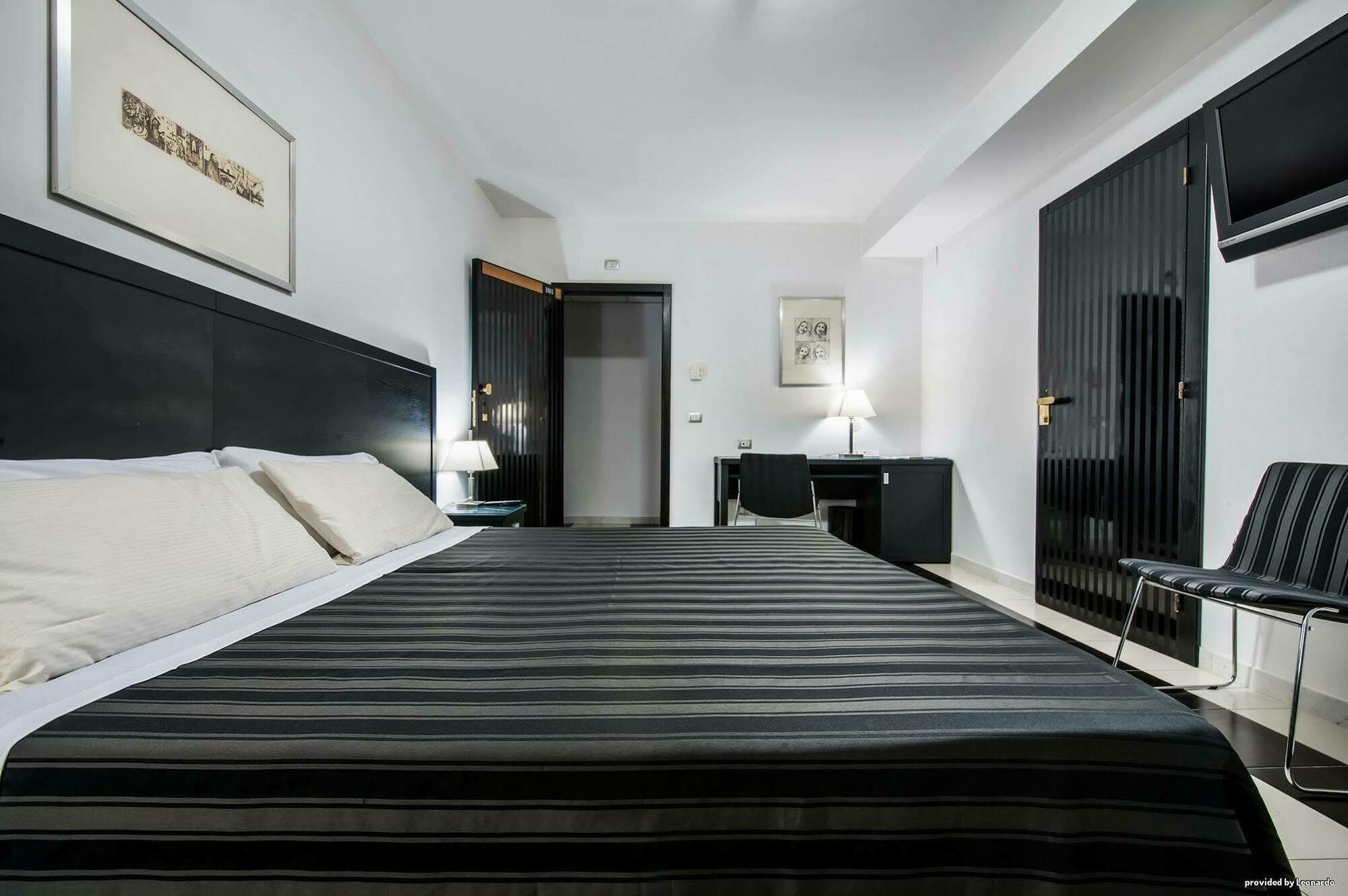 Executive Business Hotel Bari Luaran gambar