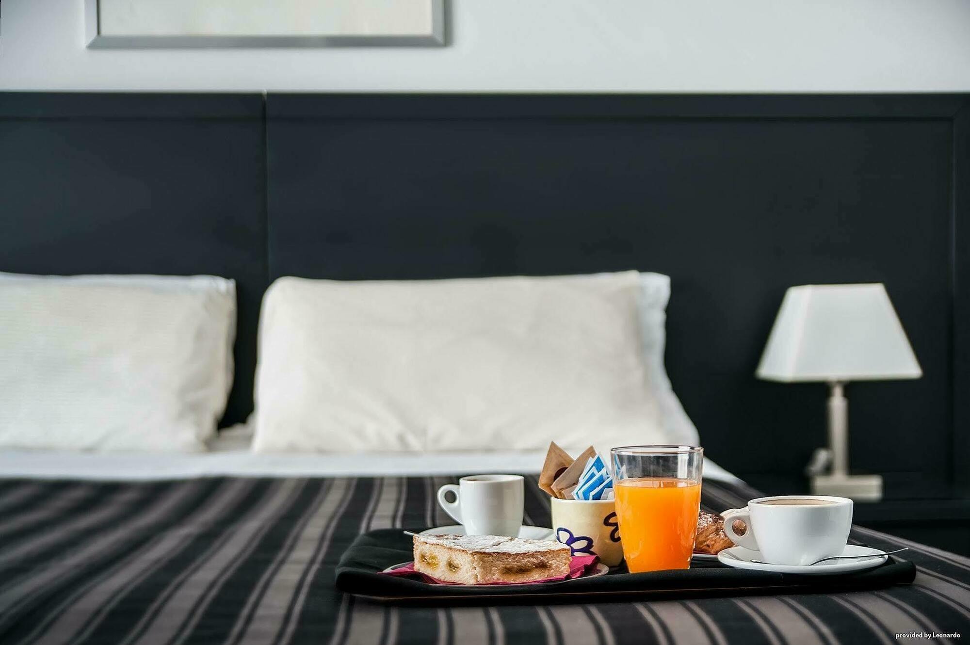 Executive Business Hotel Bari Luaran gambar